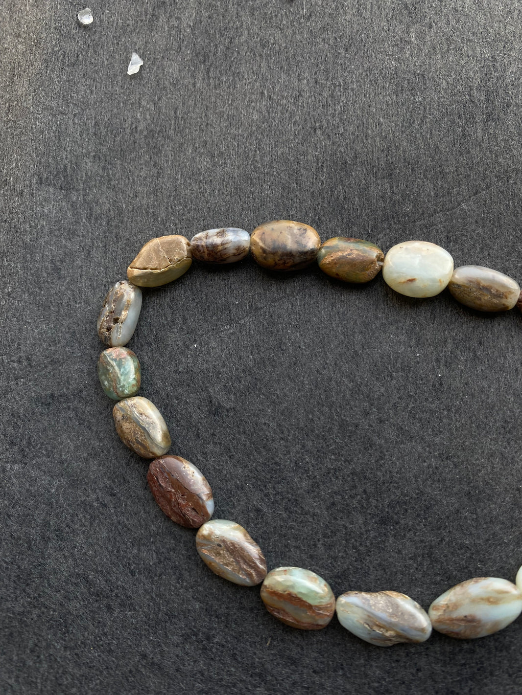 5 - Natural Green Tone Irregular Gemstone Loose Beads