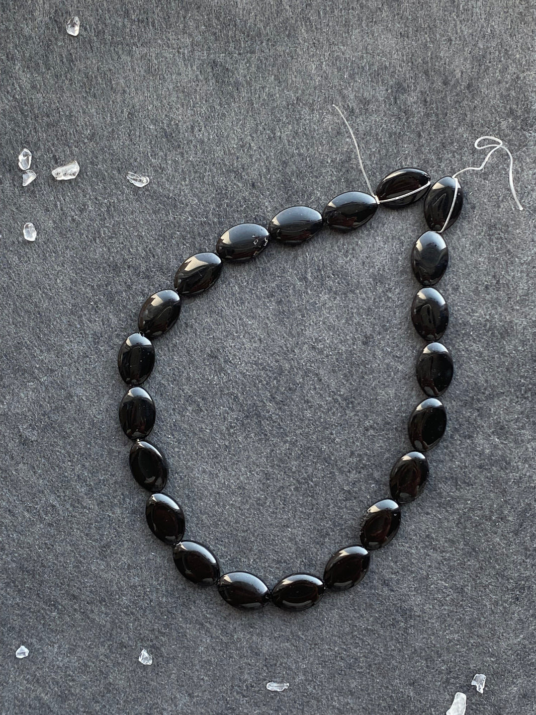 21 - Solid Black Oval Natural Loose Beads